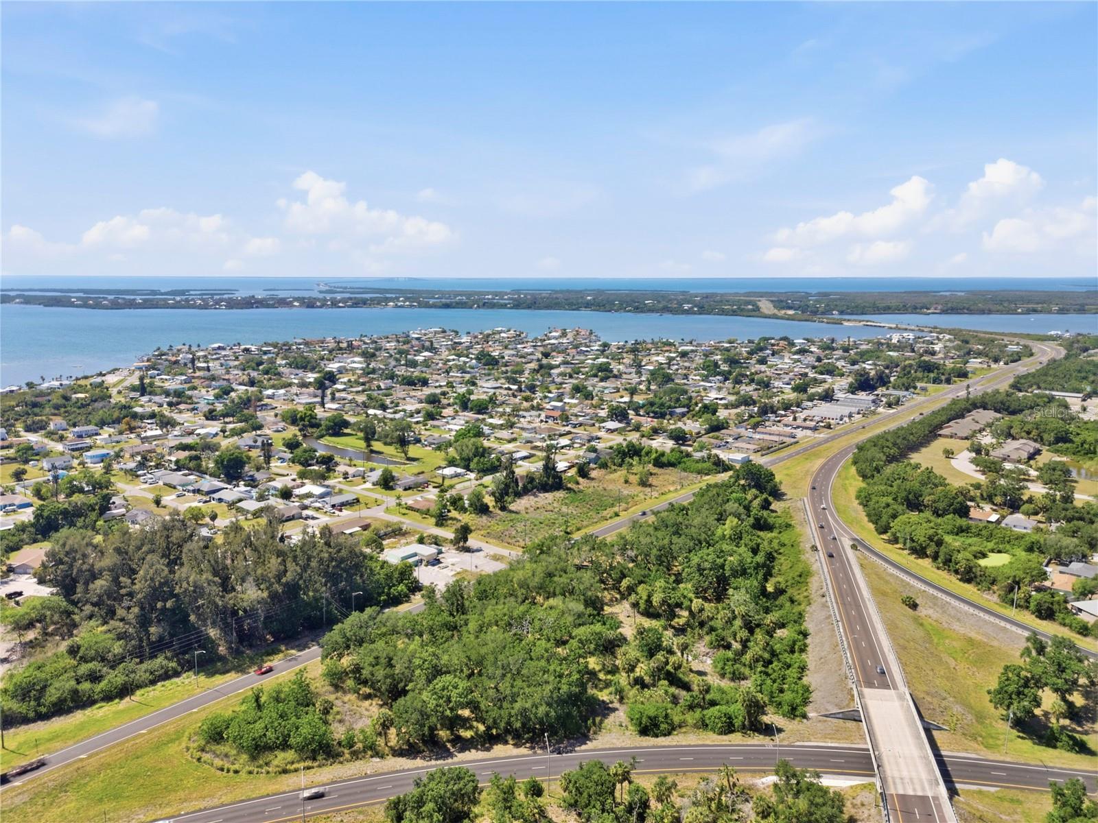 4340 US 19 — photo 19