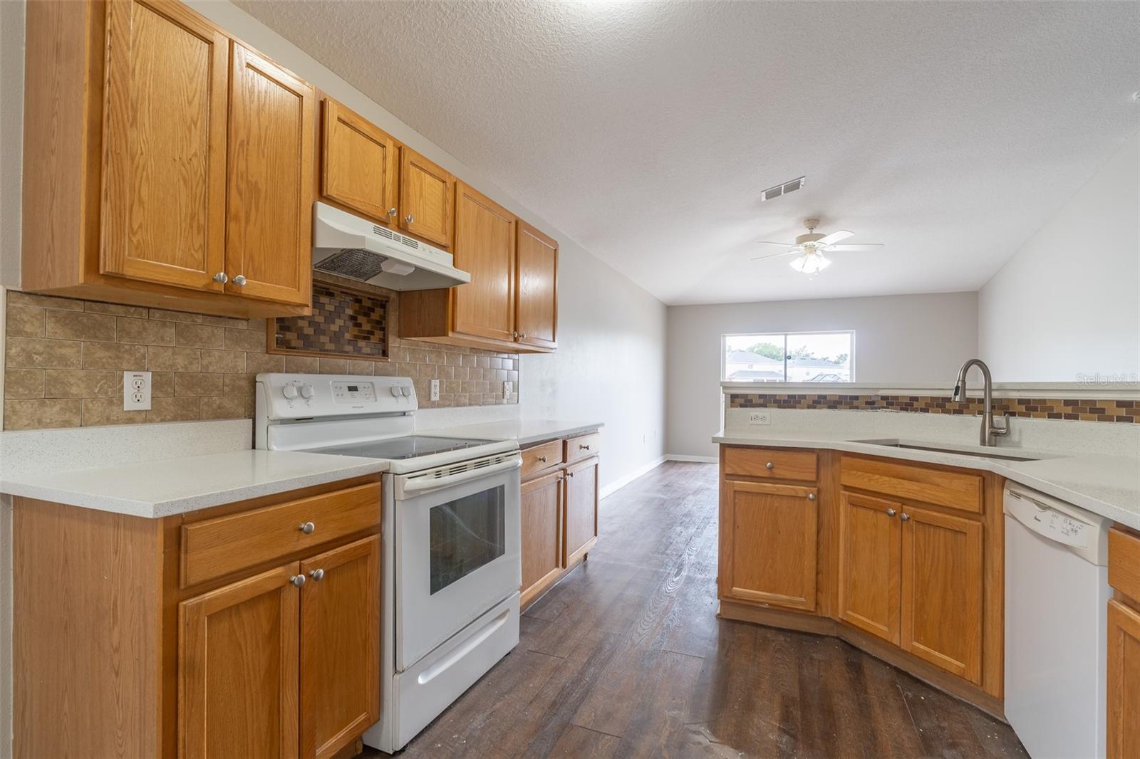 10917 BANYAN WOOD WAY — photo 18