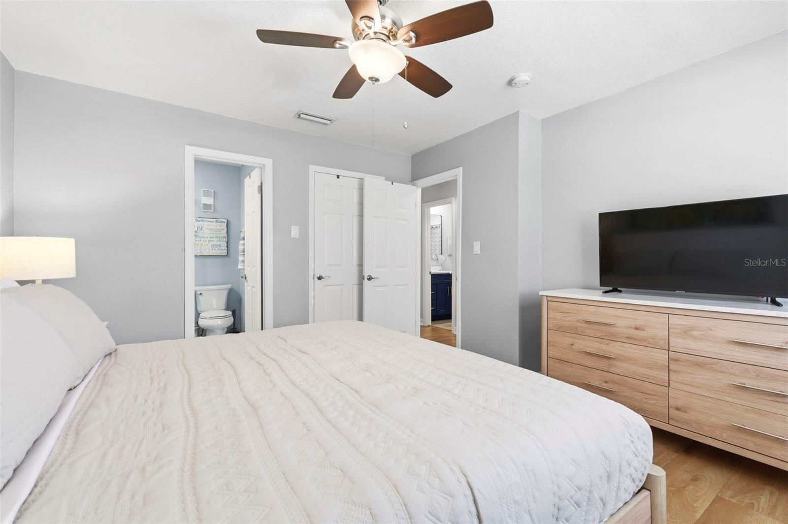 201 POMPANO DR SE #C furnished — photo 30