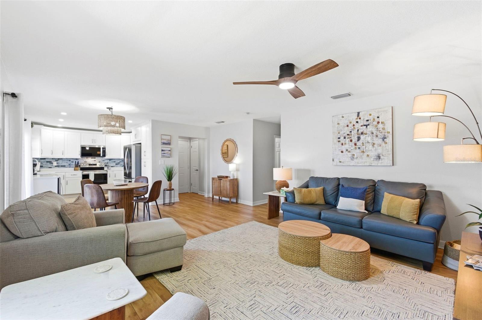 201 POMPANO DR SE #C furnished — photo 20