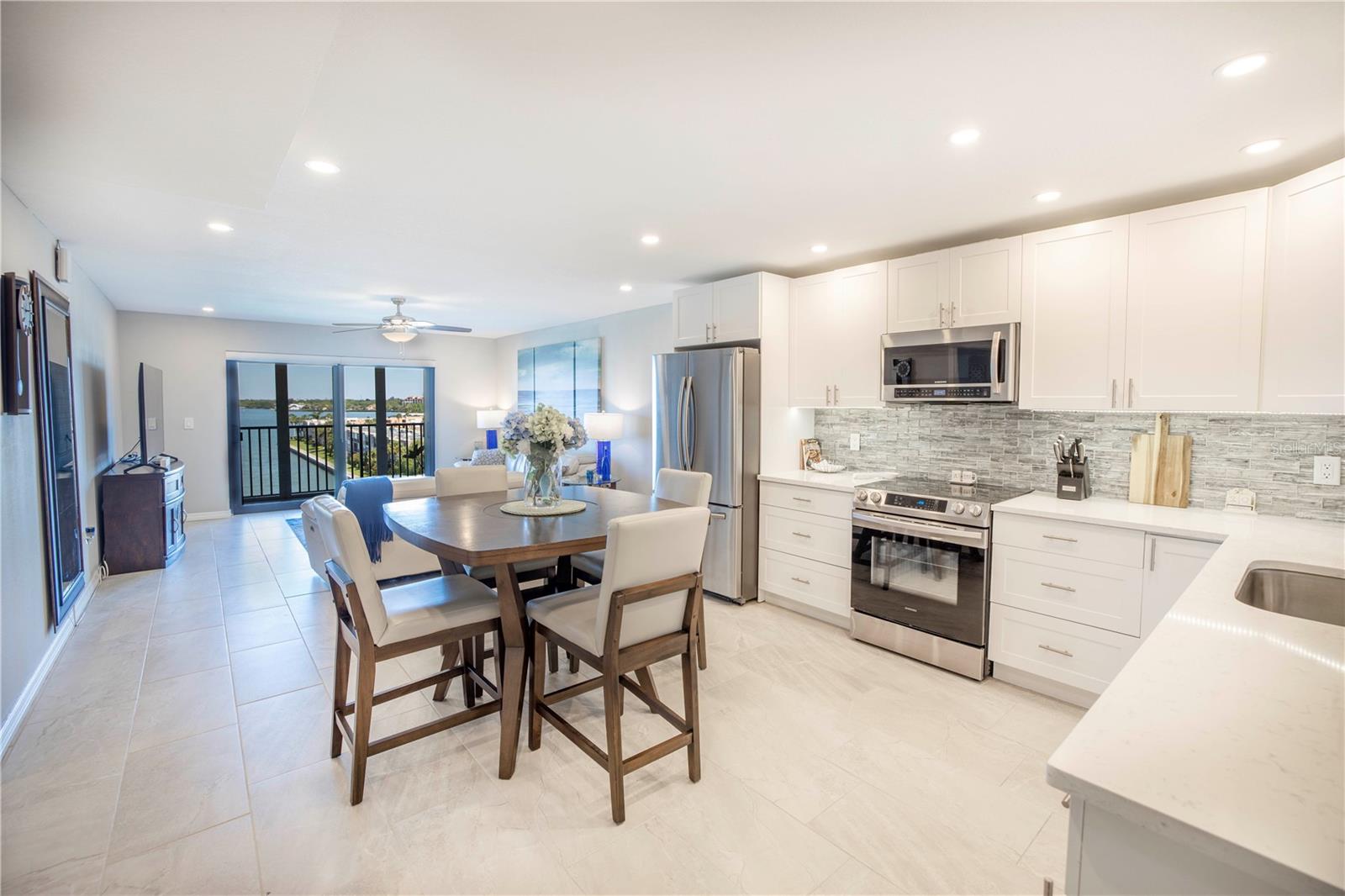 7300 SUN ISLAND DR S #602 — photo 12