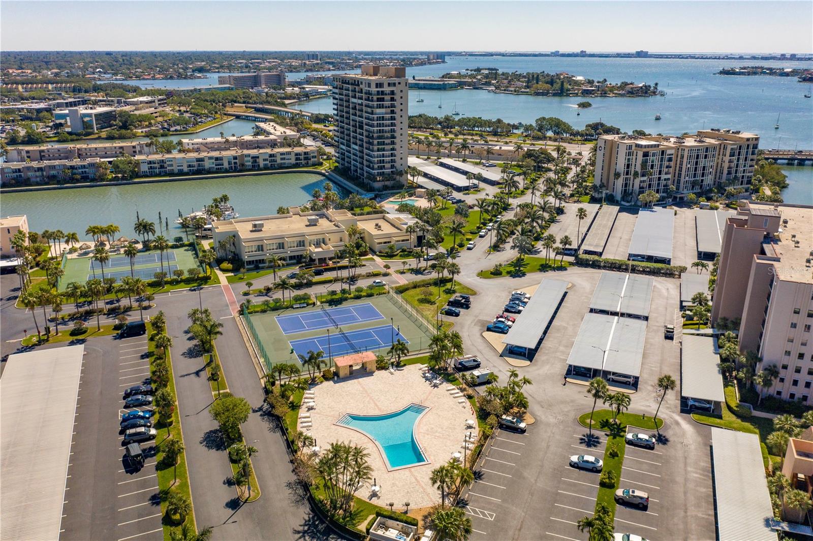 7300 SUN ISLAND DR S #602 — photo 44