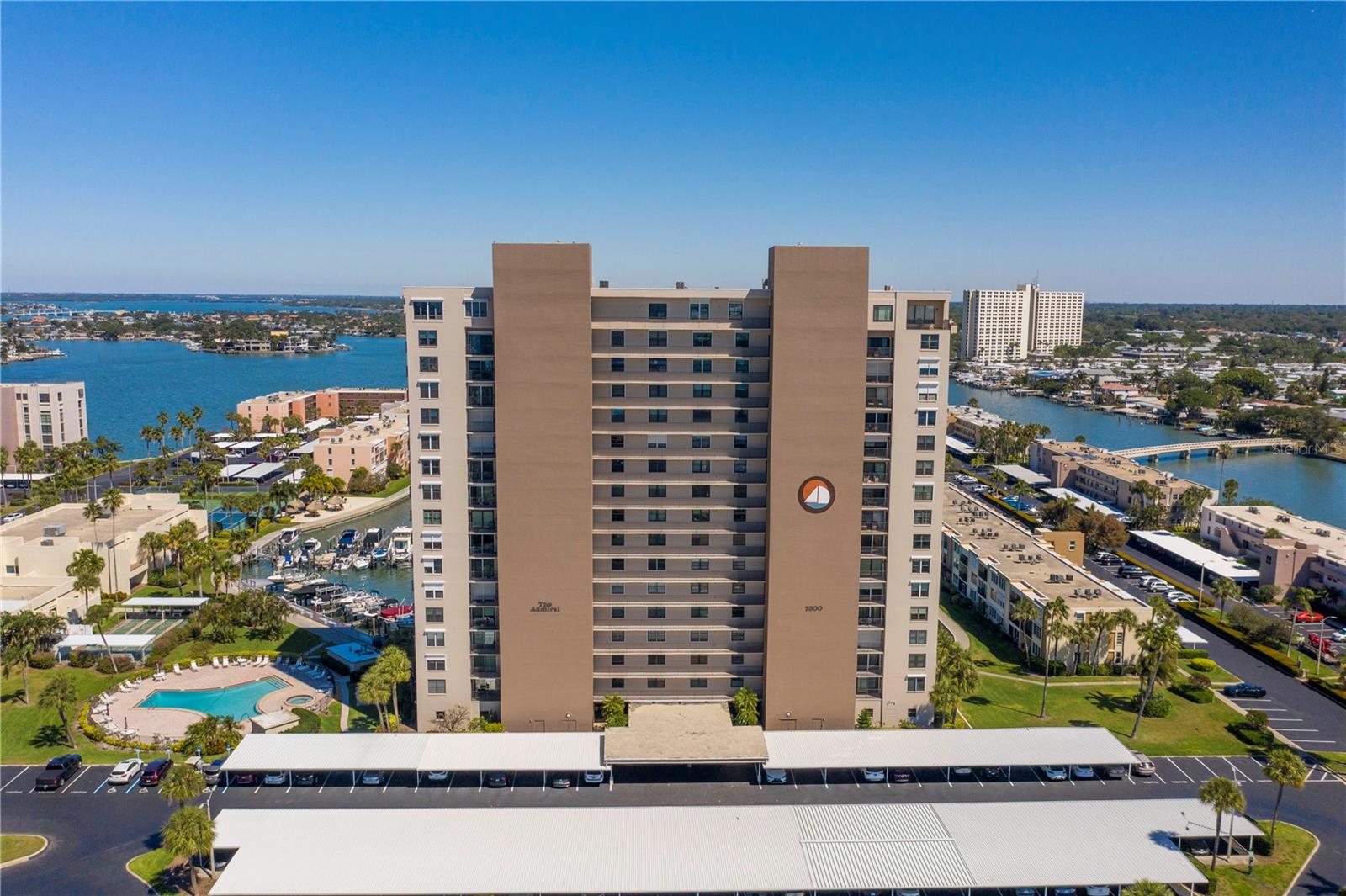 7300 SUN ISLAND DR S #602 — photo 2