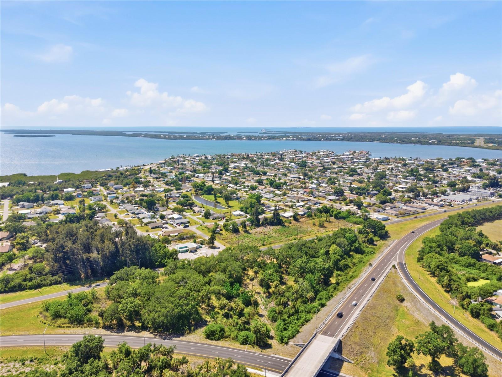 4340 US 19 — photo 18