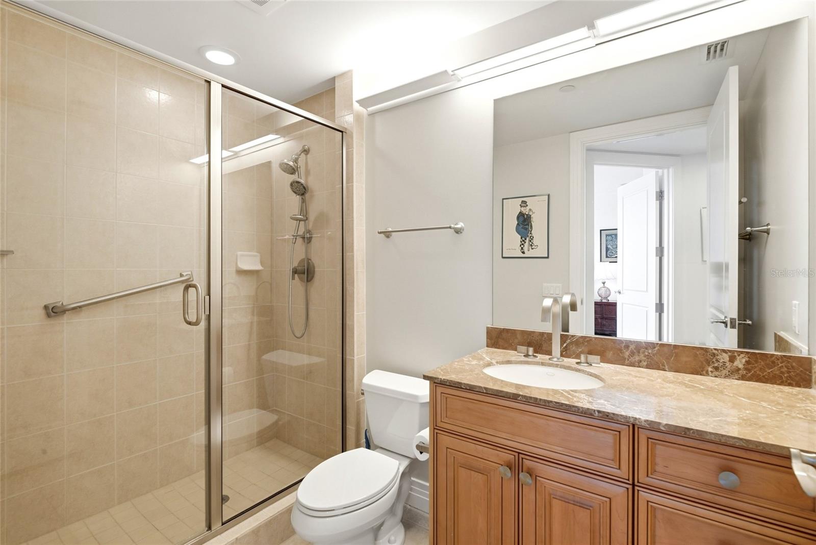 400 BEACH DR NE #401 — photo 27