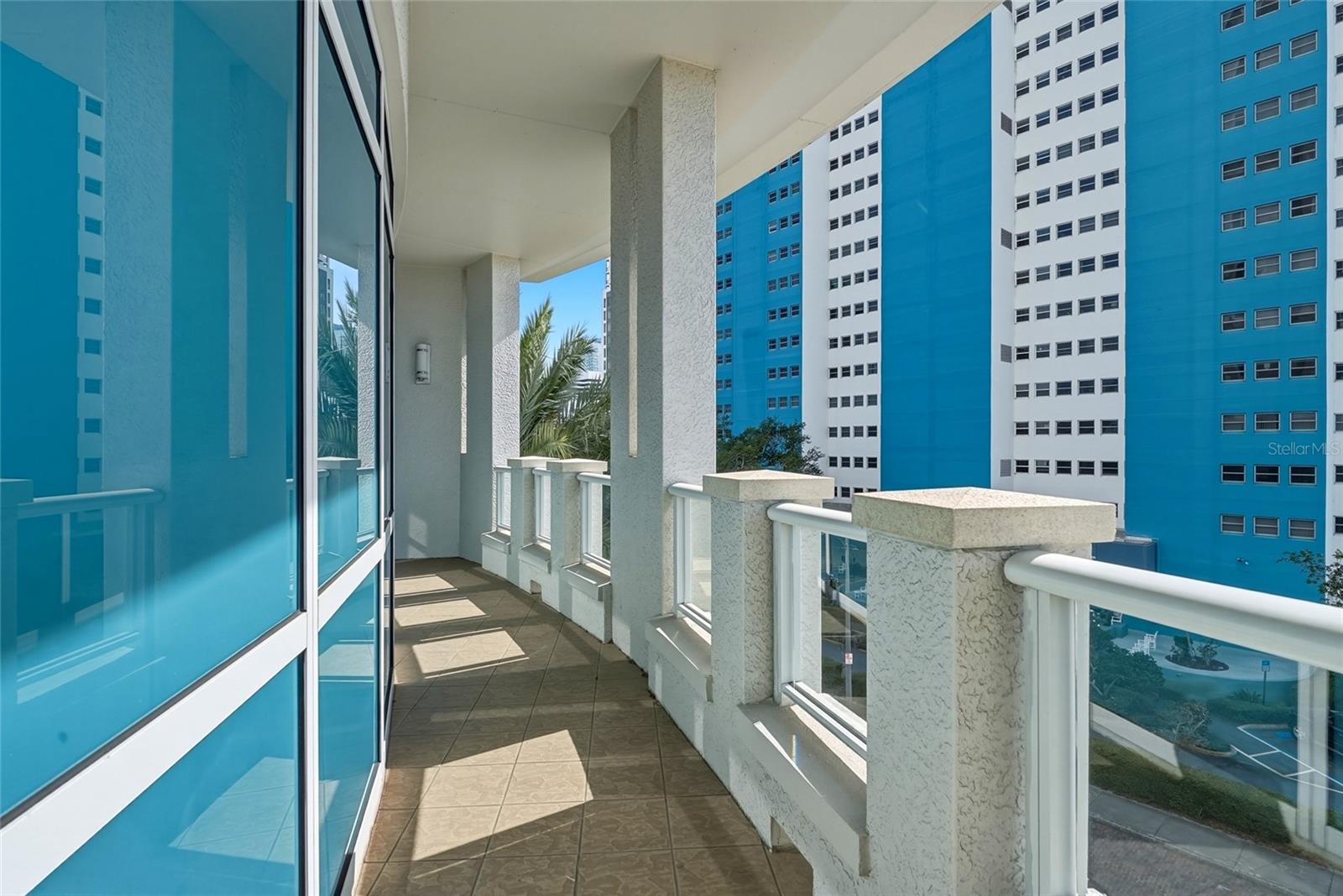 400 BEACH DR NE #401 — photo 26