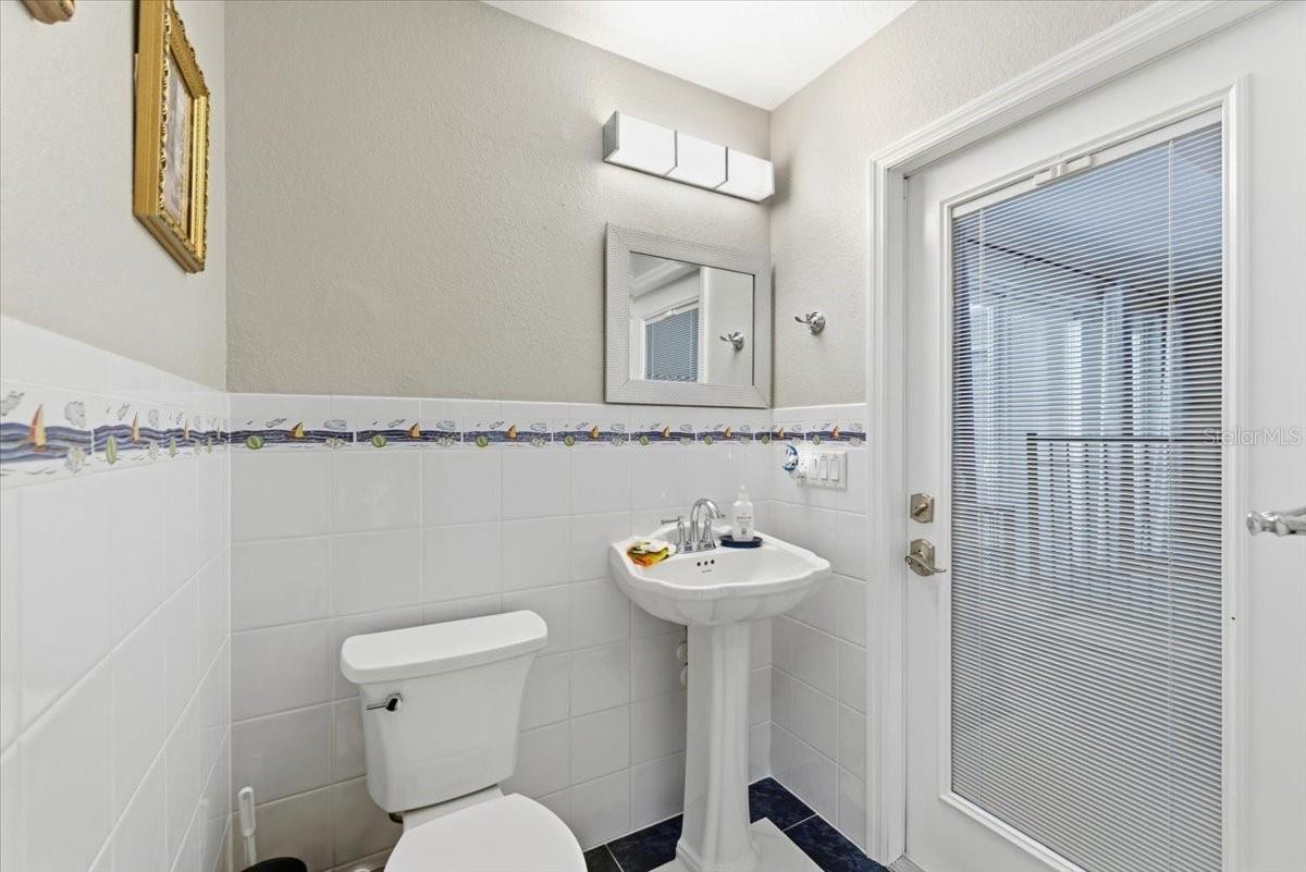2818 SHIPSTON AVE — photo 25