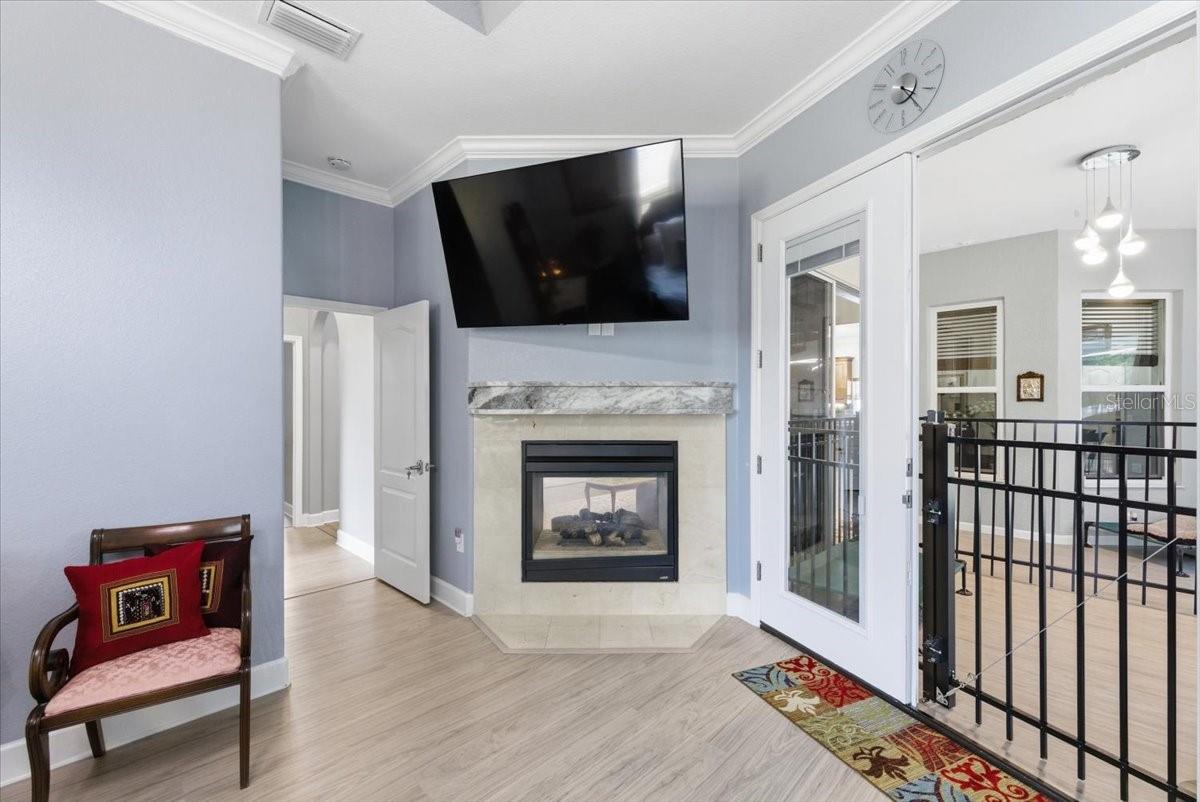 2818 SHIPSTON AVE — photo 48