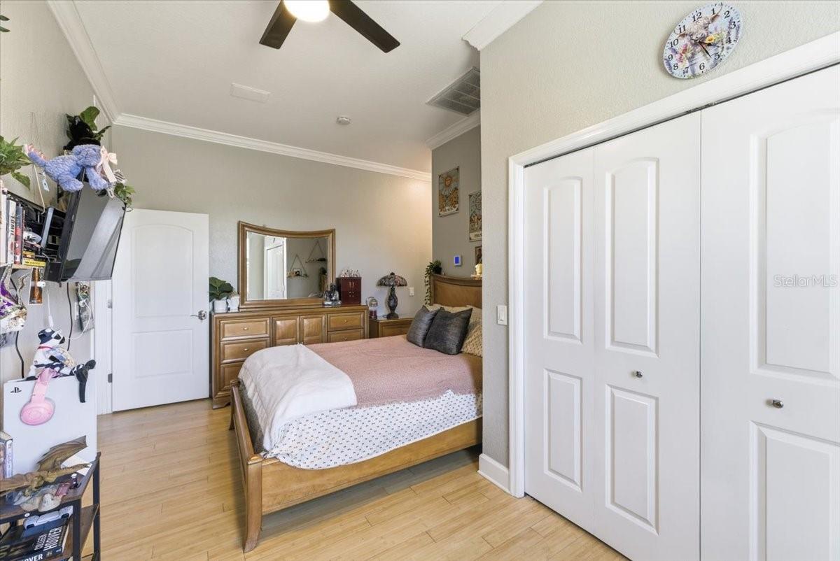 2818 SHIPSTON AVE — photo 70
