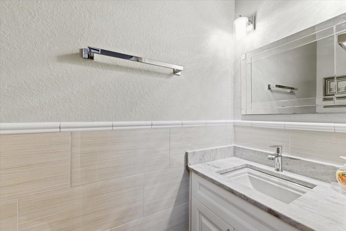 2818 SHIPSTON AVE — photo 38