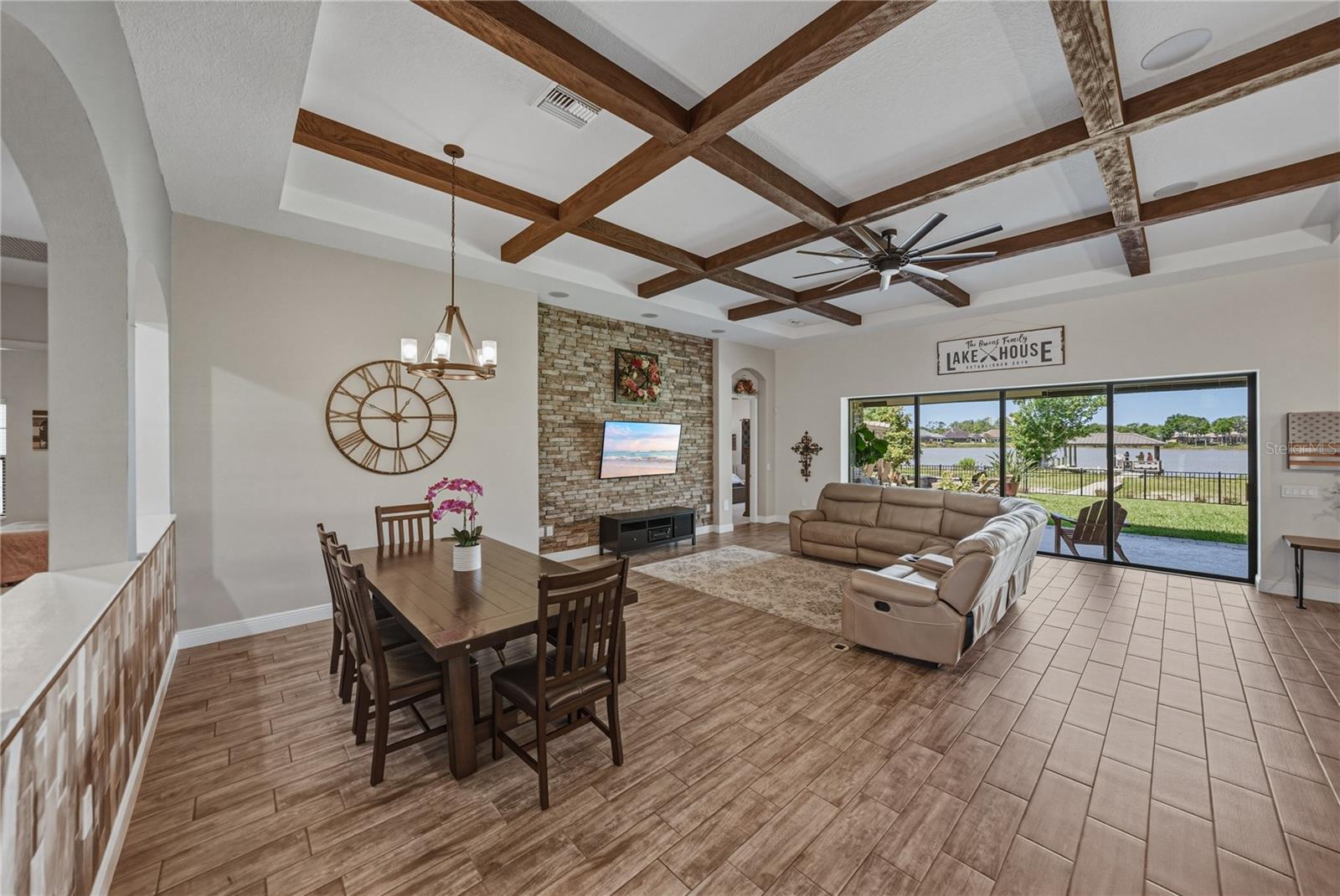 6743 SUNSET VISTA WAY — photo 22