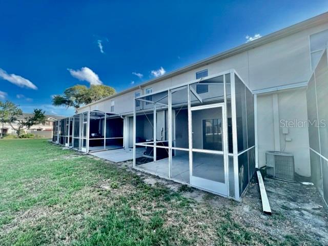 15655 STABLE RUN DR — photo 43