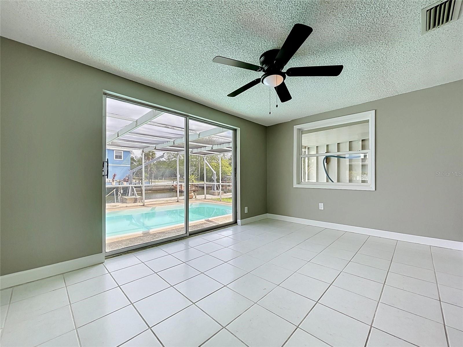 7513 HATTERAS DR — photo 23