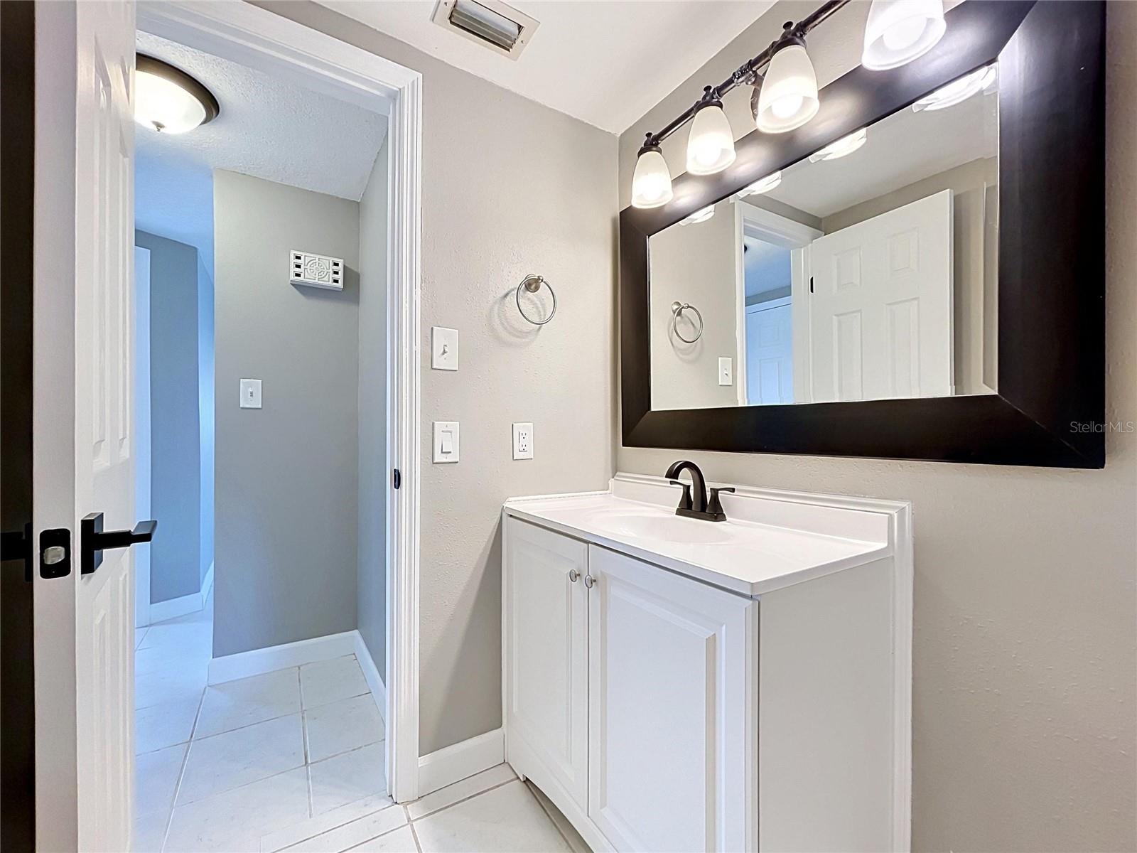 7513 HATTERAS DR — photo 34
