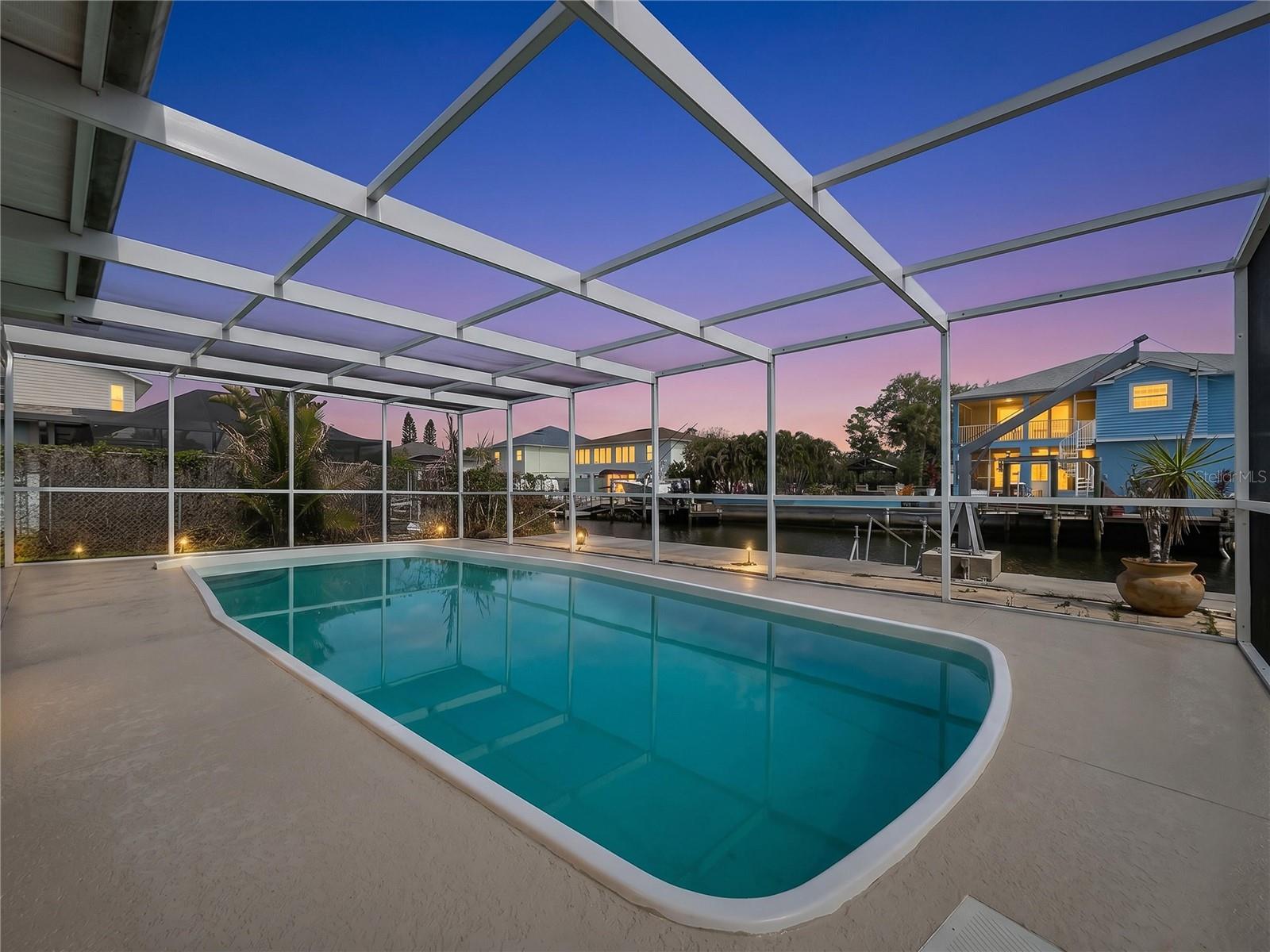7513 HATTERAS DR — photo 4