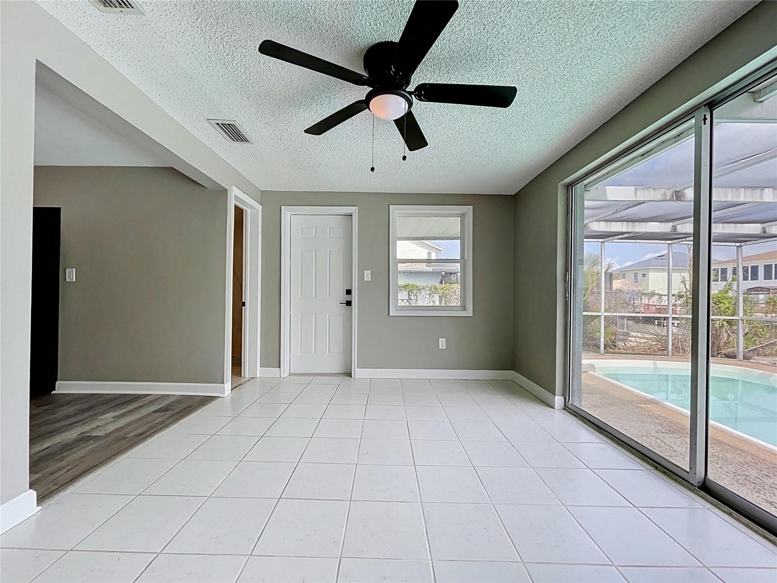 7513 HATTERAS DR — photo 24