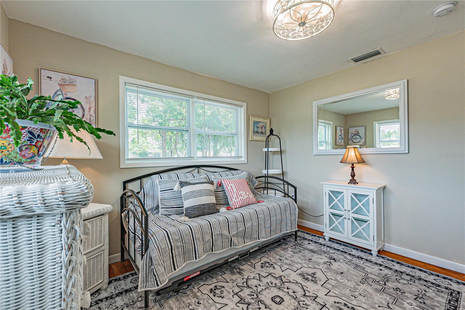 5233 HILL DR — photo 25