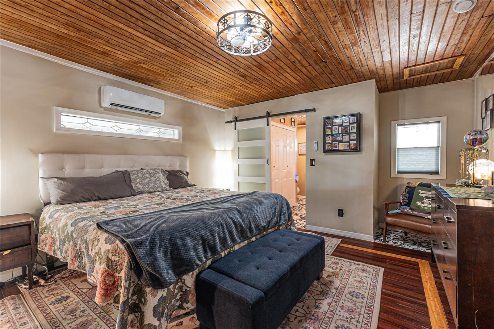 5233 HILL DR — photo 12