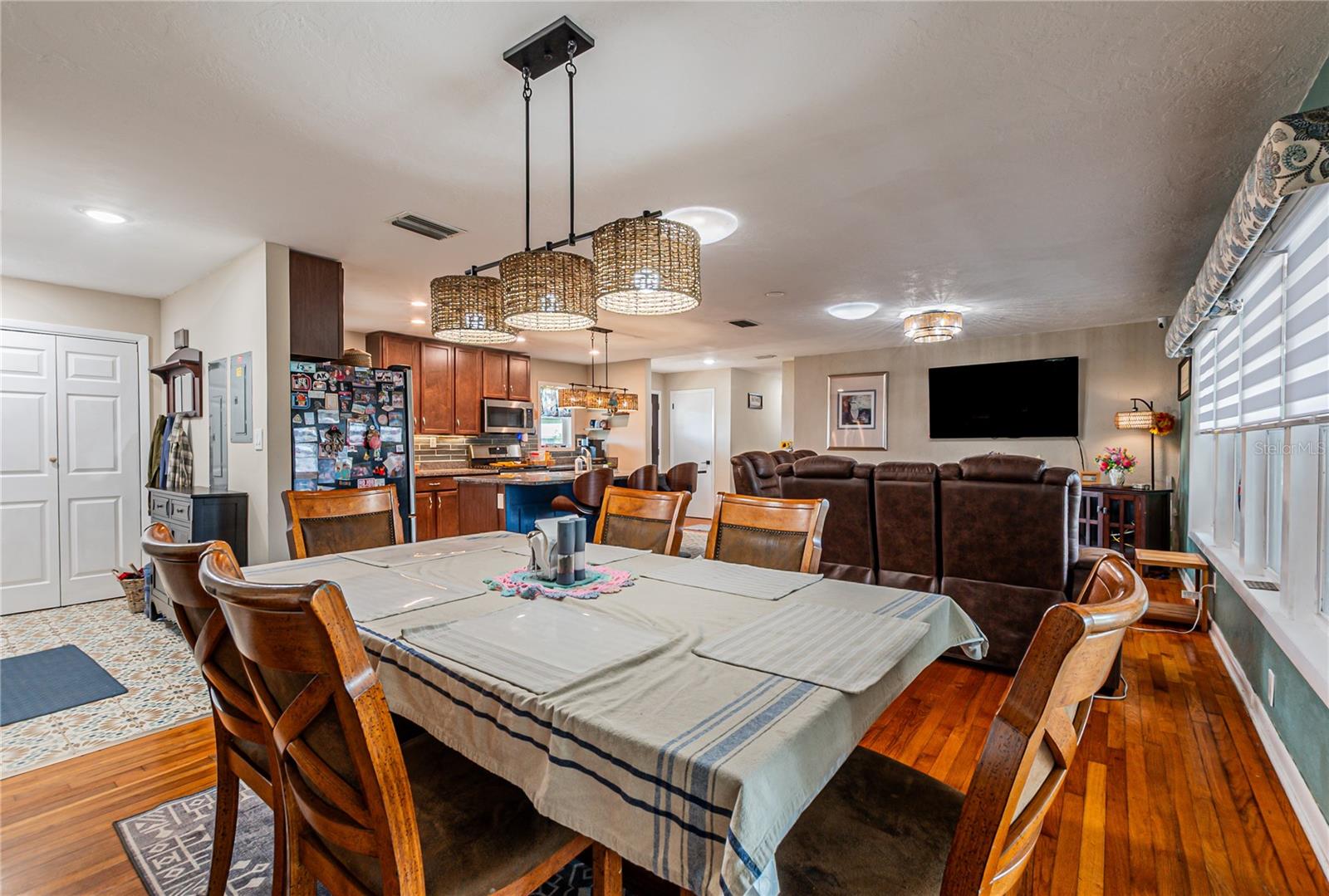 5233 HILL DR — photo 8