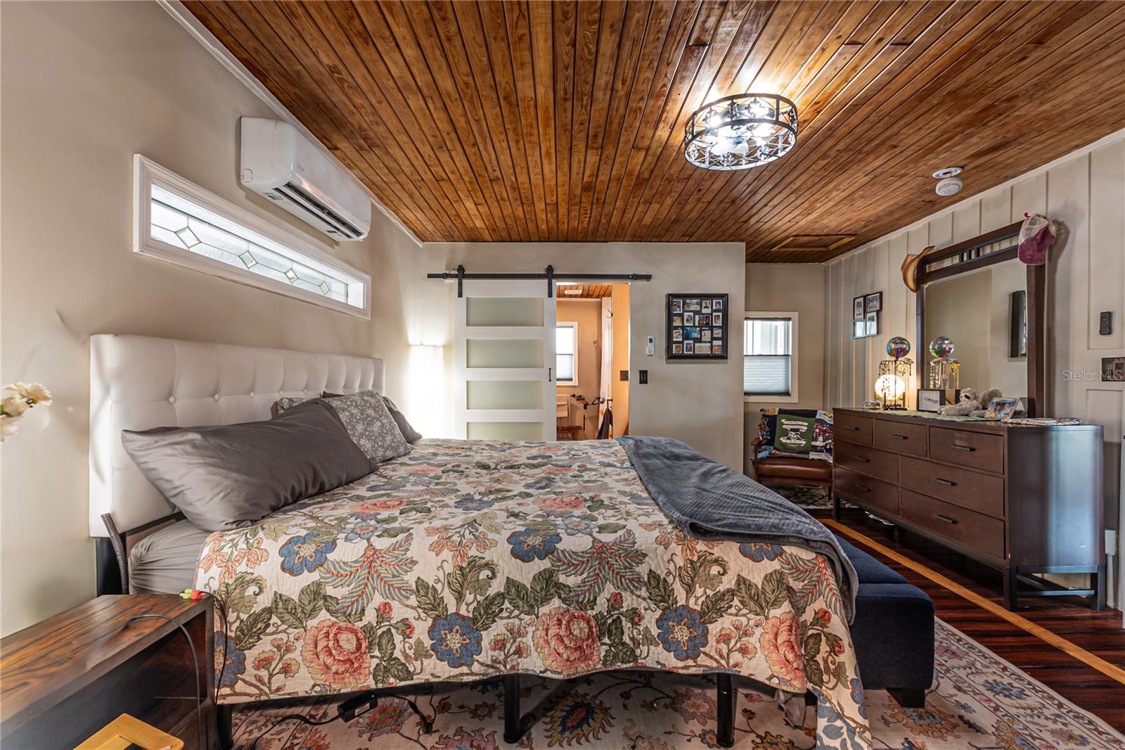 5233 HILL DR — photo 14