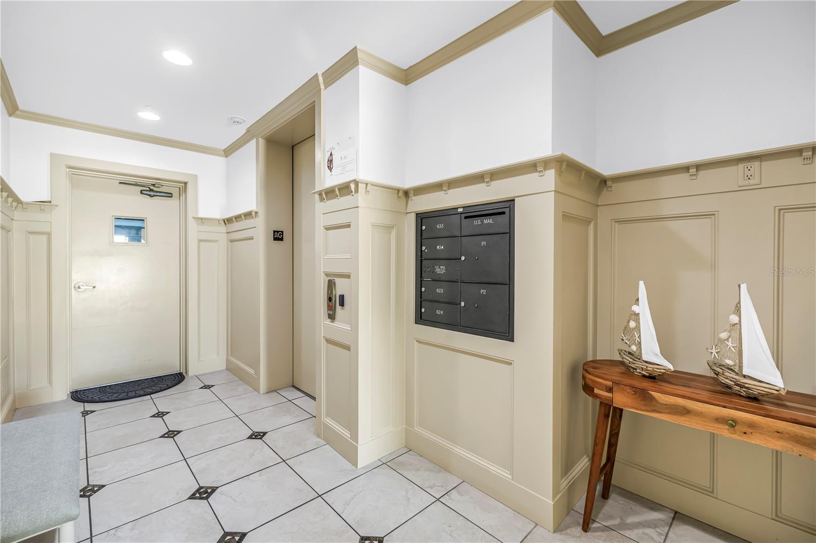 10 FRANKLIN CT S #63D — photo 33