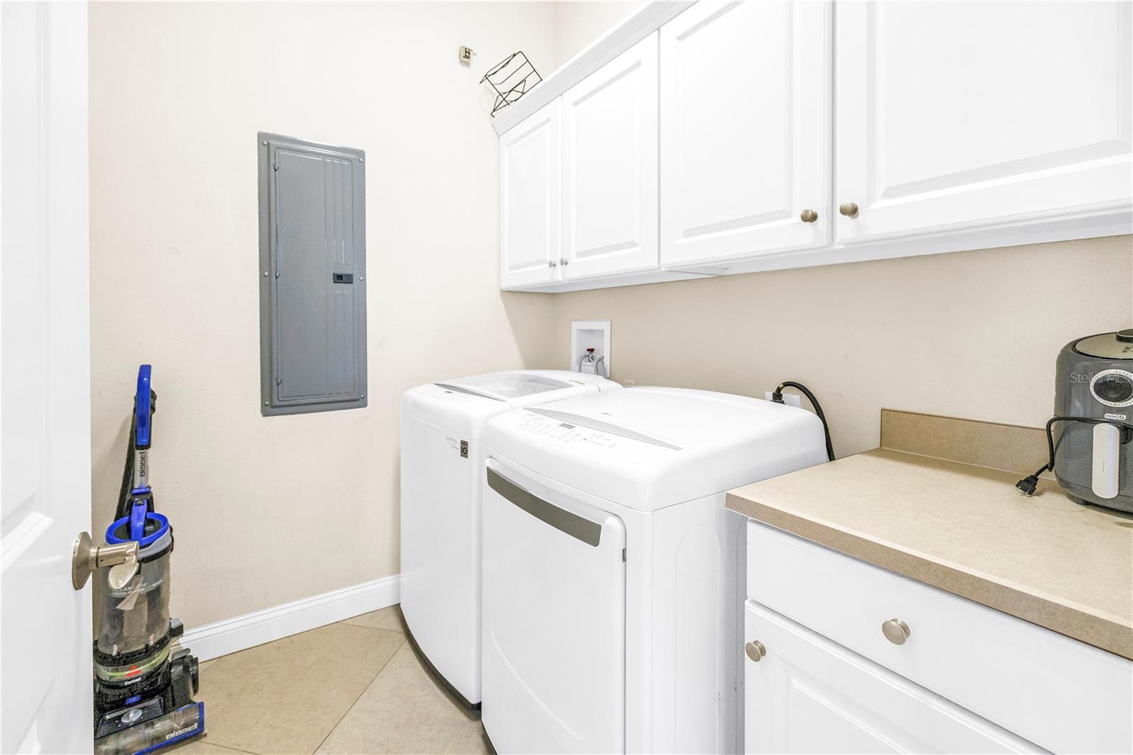 10 FRANKLIN CT S #63D — photo 23