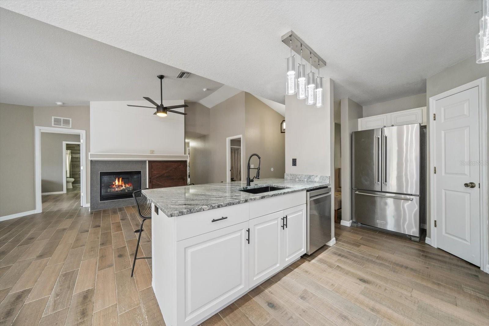 11887 DUNSTER LN — photo 15