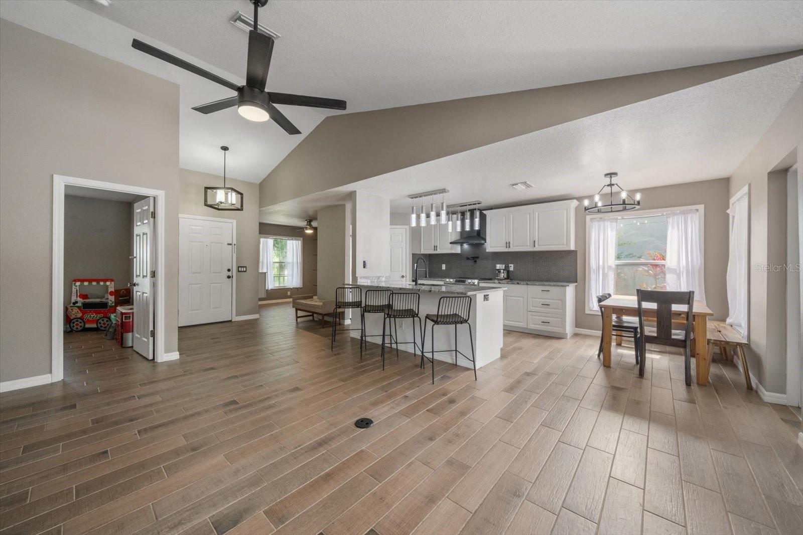 11887 DUNSTER LN — photo 13