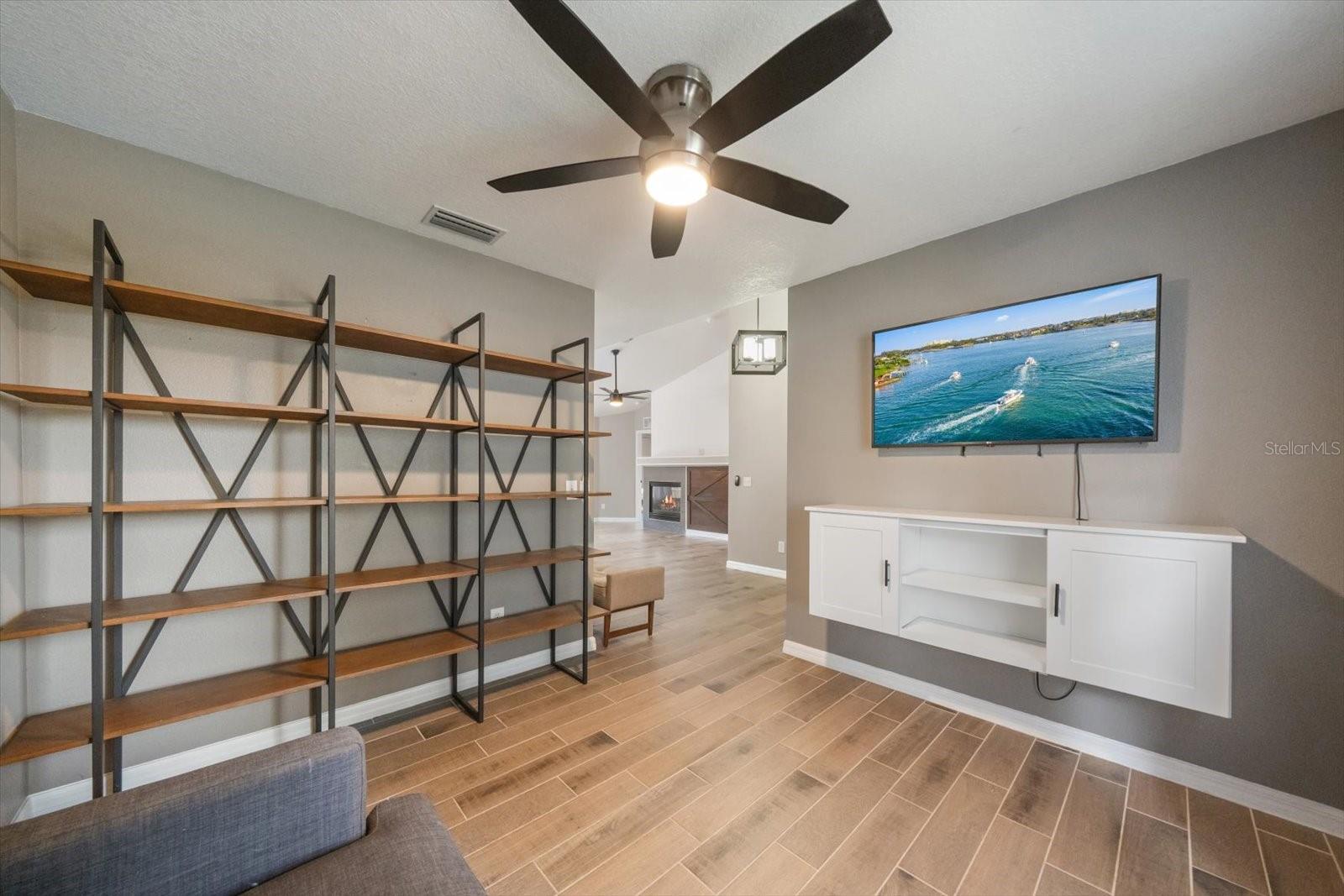 11887 DUNSTER LN — photo 21