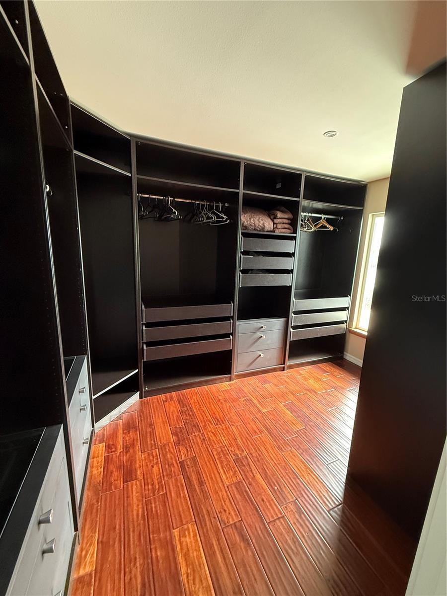 1257 TREE BAY LN — photo 31