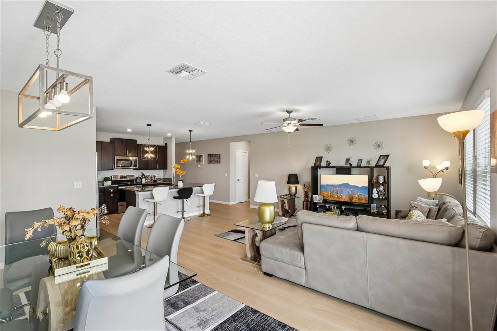 15608 MILLER CREEK DR — photo 3
