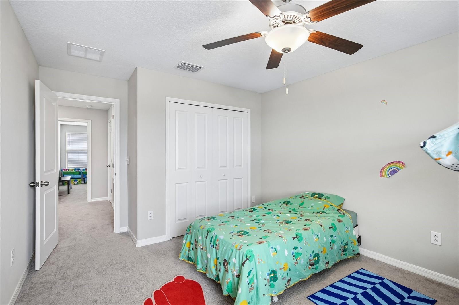 15608 MILLER CREEK DR — photo 32