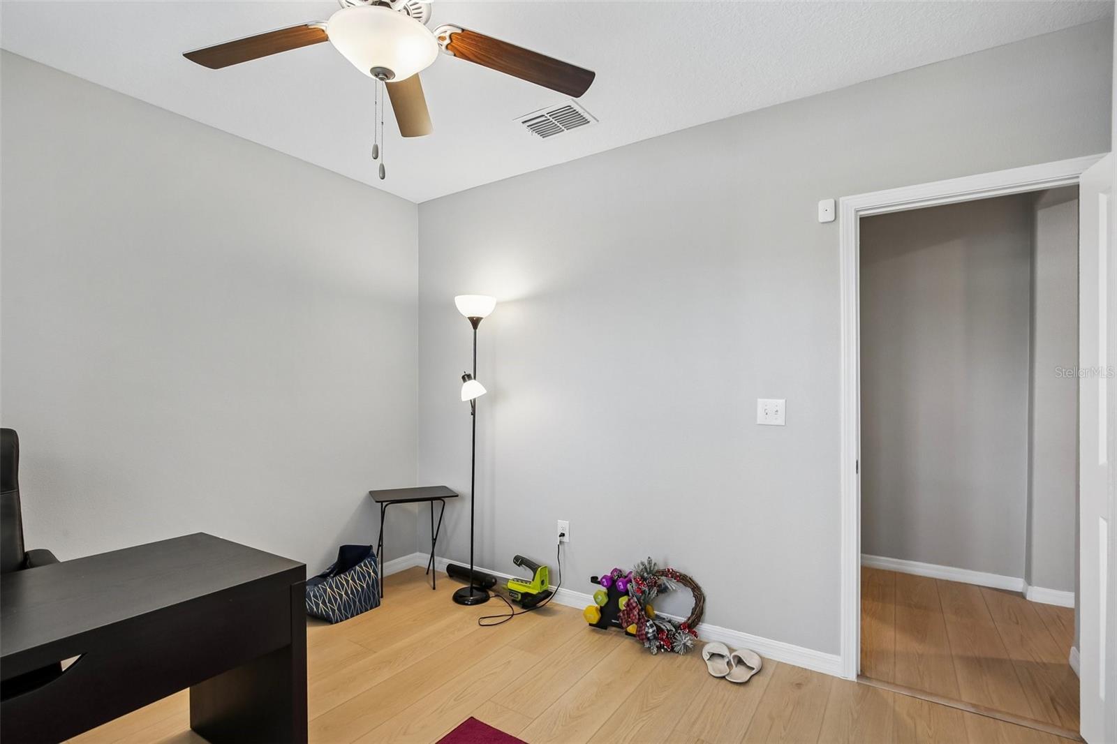 15608 MILLER CREEK DR — photo 21