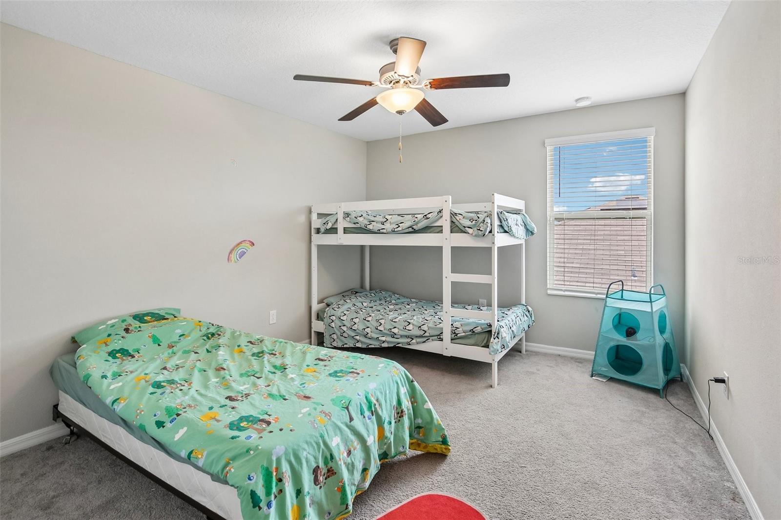 15608 MILLER CREEK DR — photo 31