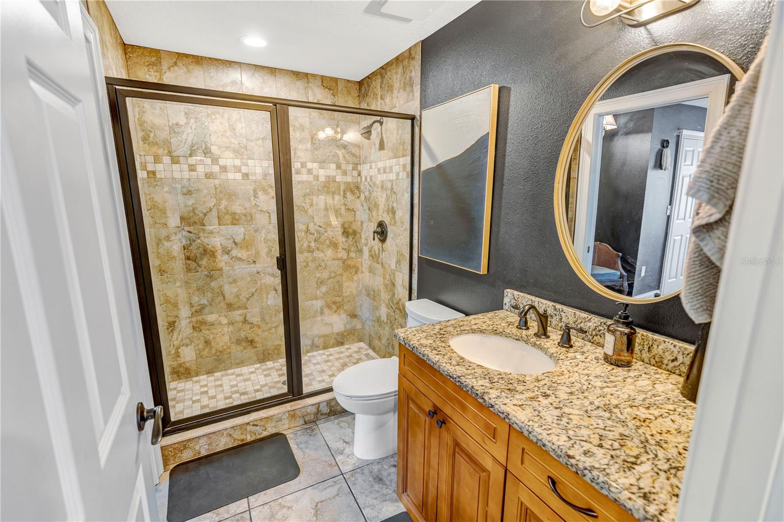 6812 S KISSIMMEE ST — photo 34