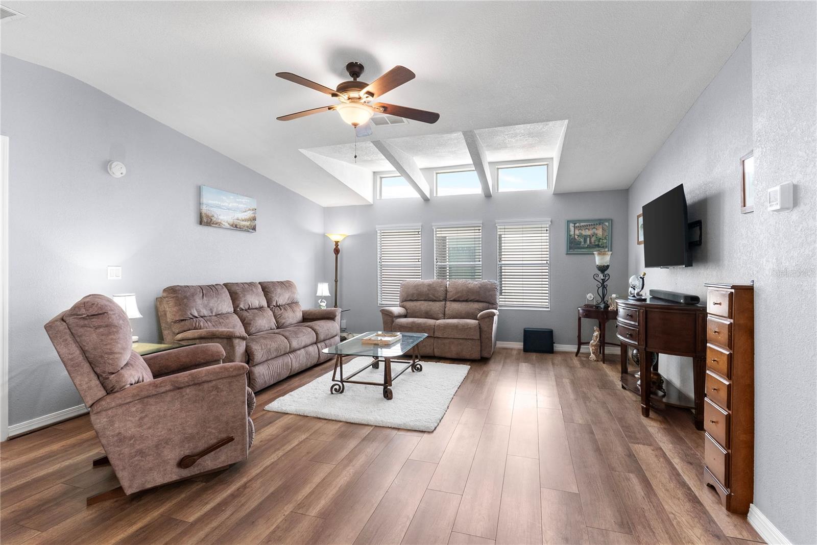 9426 STAR GAZER LN — photo 3