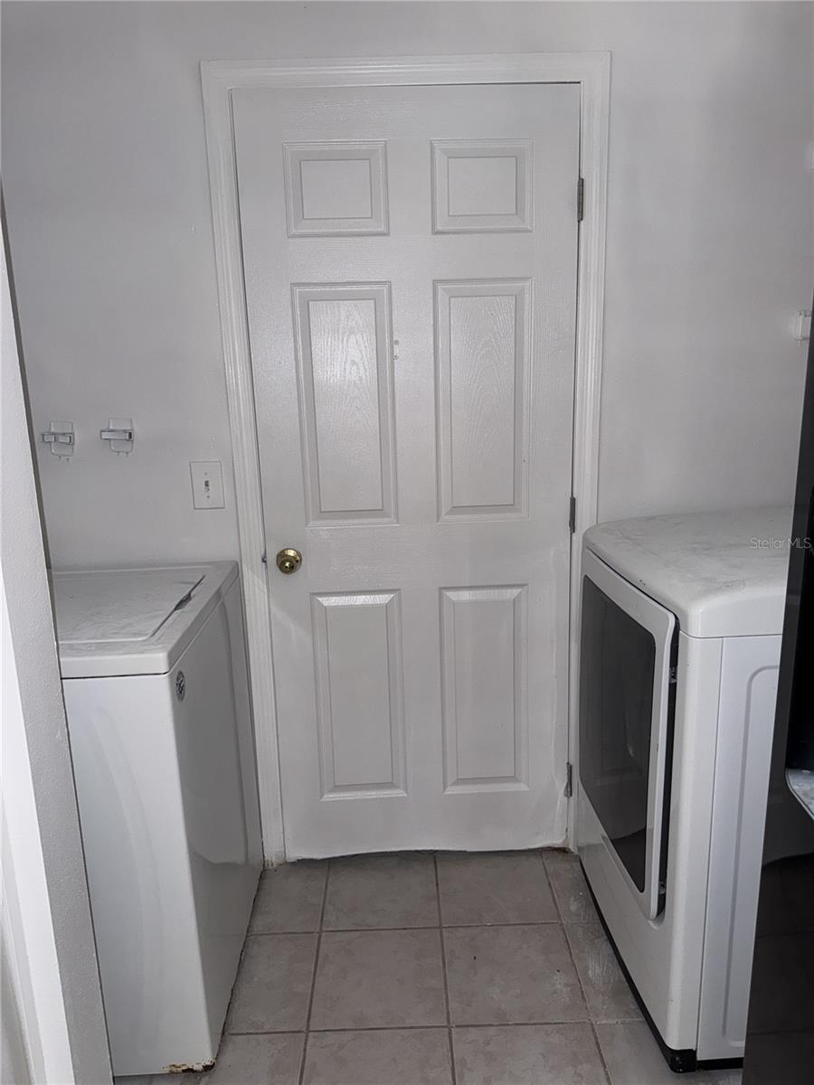 9213 CAMINO VILLA BLVD — photo 16