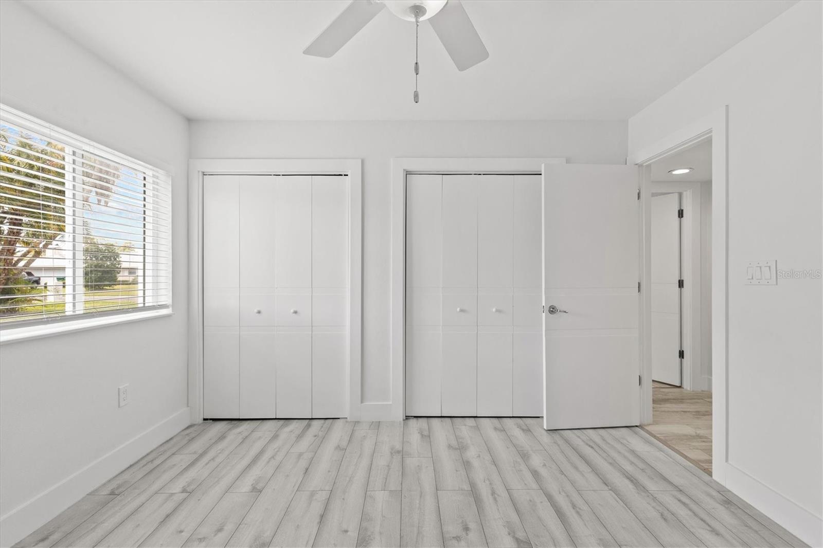 13915 WHISPERWOOD DR — photo 44