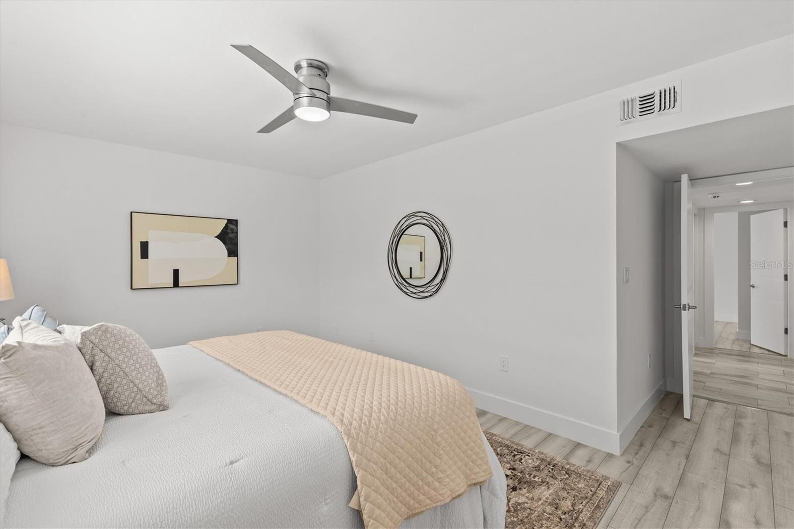 13915 WHISPERWOOD DR — photo 40