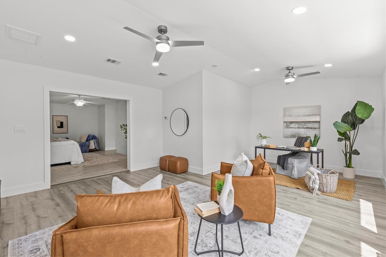 13915 WHISPERWOOD DR — photo 30