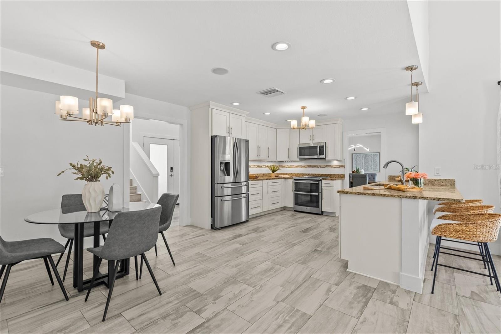 13915 WHISPERWOOD DR — photo 14