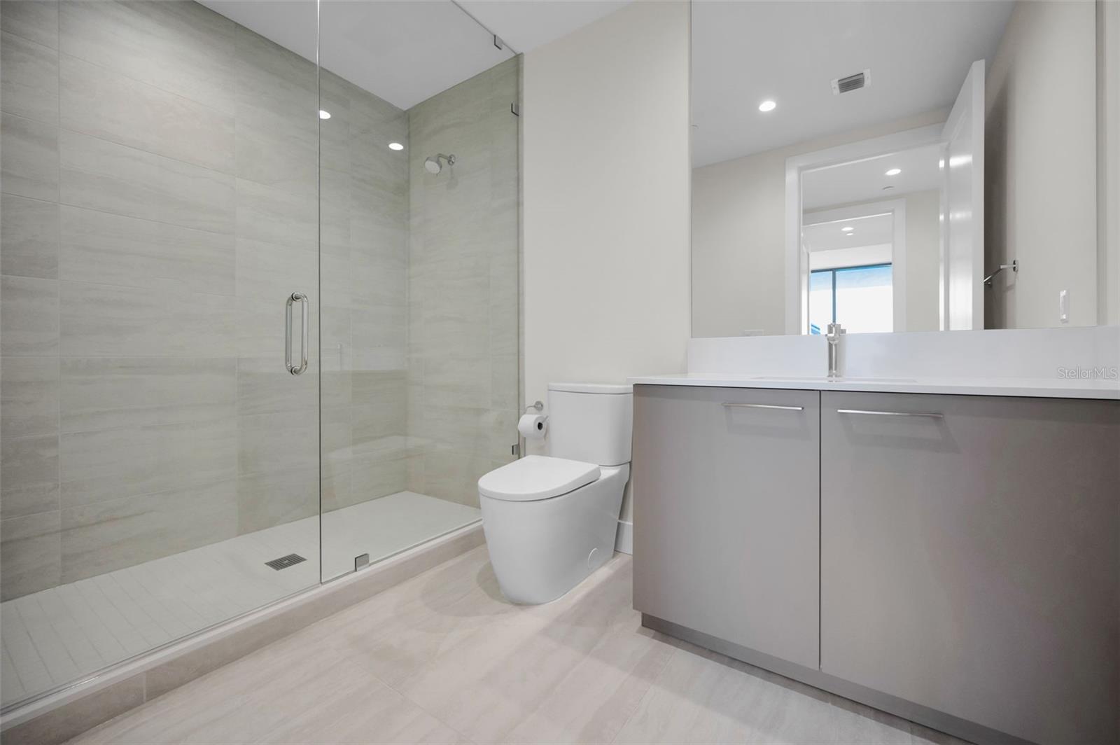 275 1ST AVE S #3503 — photo 25
