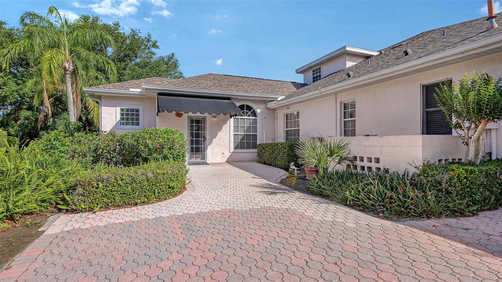 7025 N SERENOA DR — photo 2