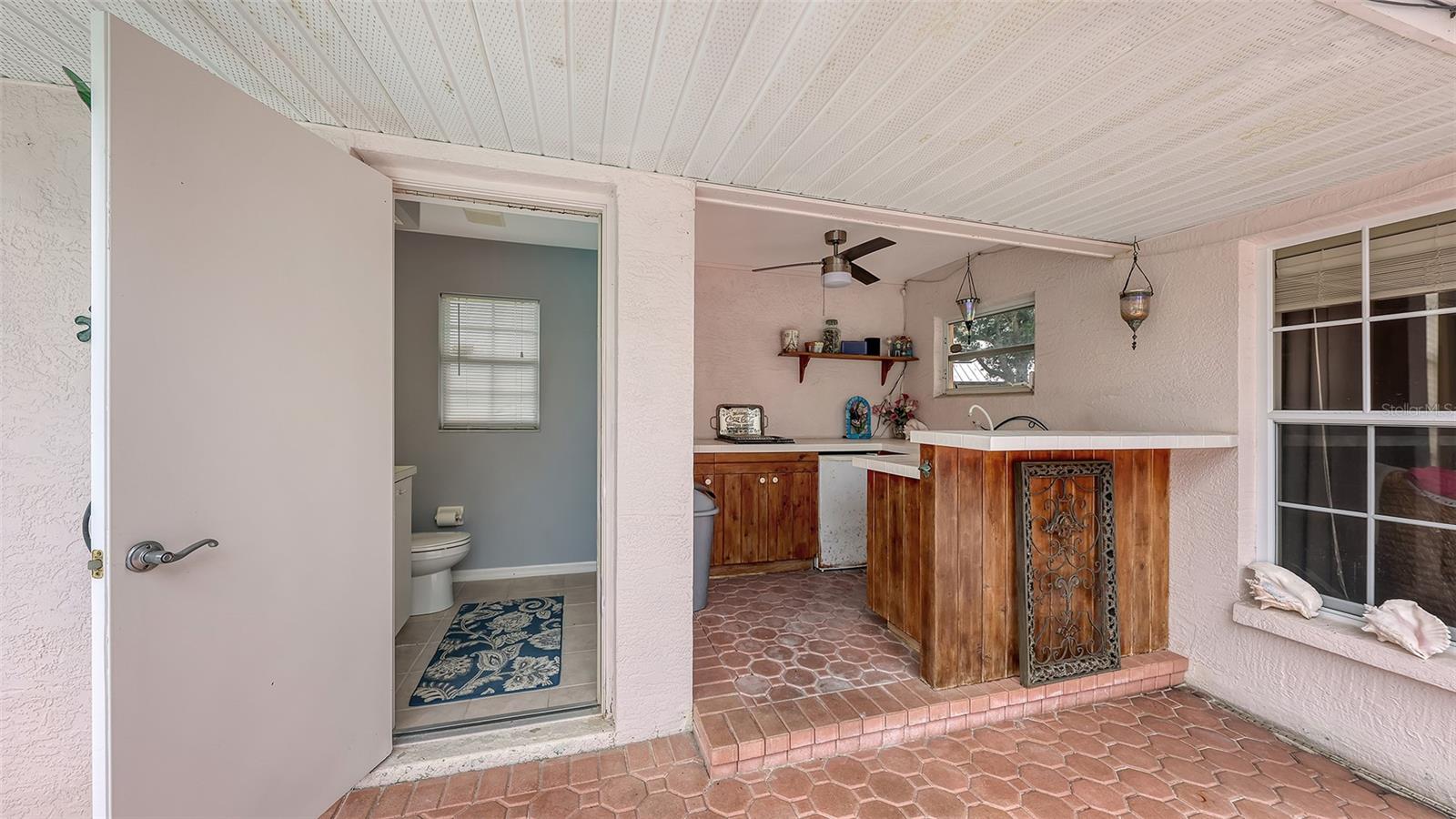 7025 N SERENOA DR — photo 52
