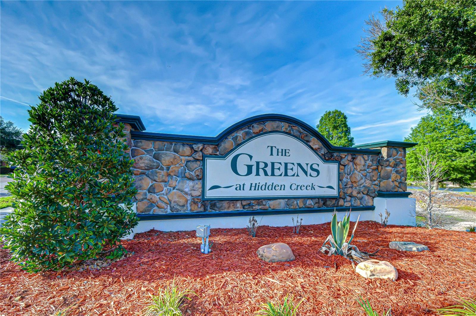 6252 TWIN BRIDGES DR — photo 37