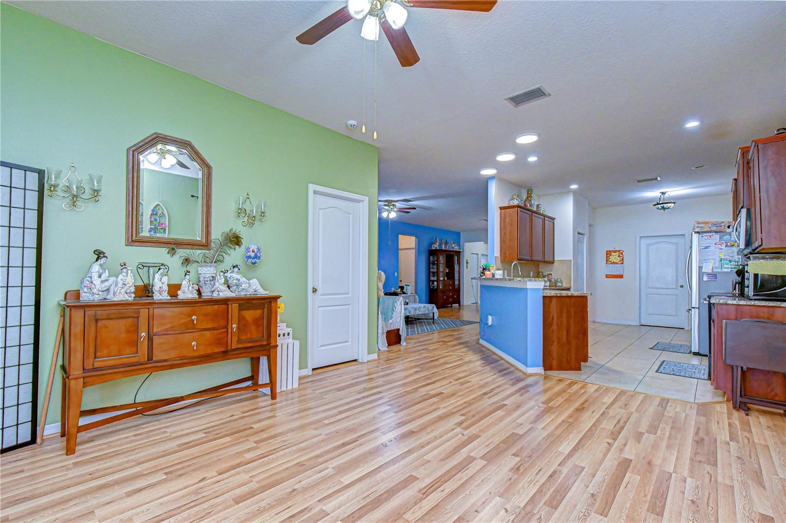 6252 TWIN BRIDGES DR — photo 17