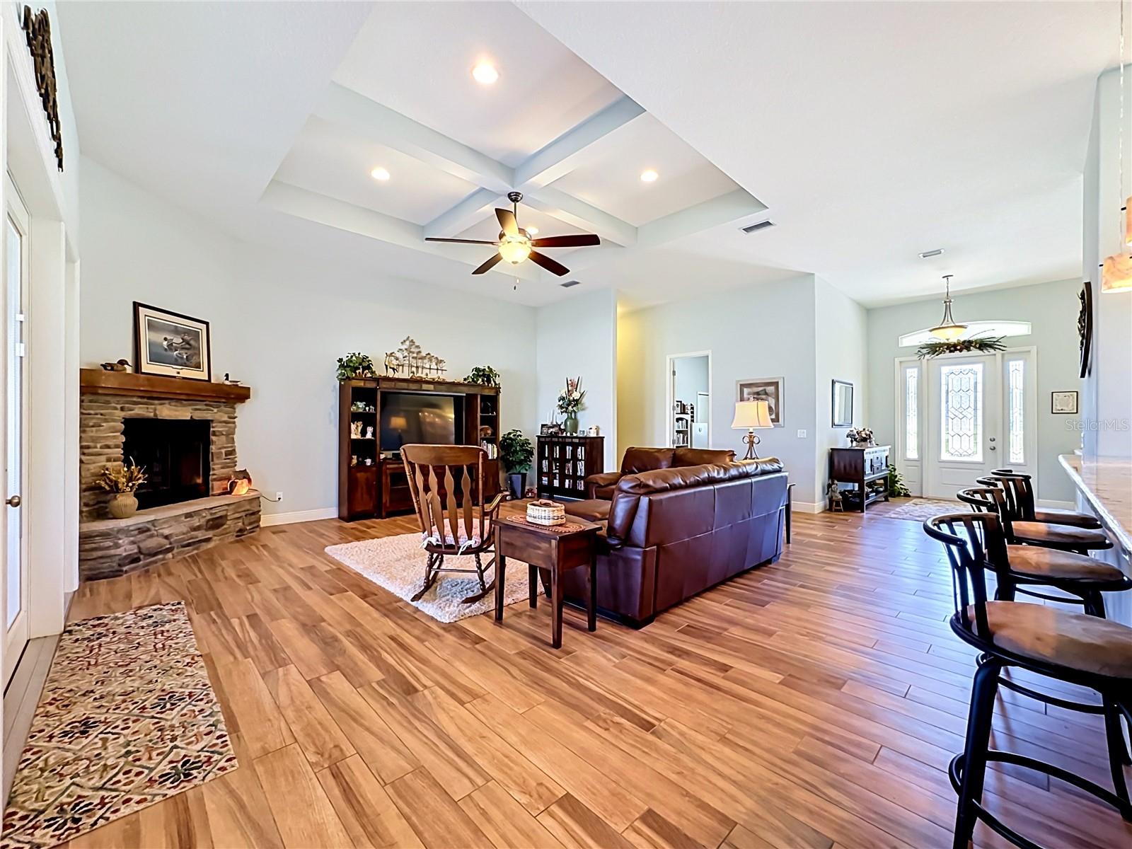 6130 FOXBROOK TRL — photo 12