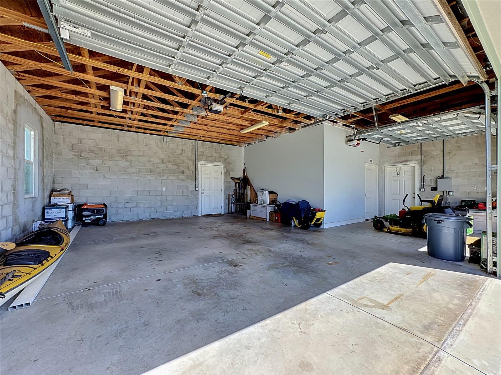 6130 FOXBROOK TRL — photo 46