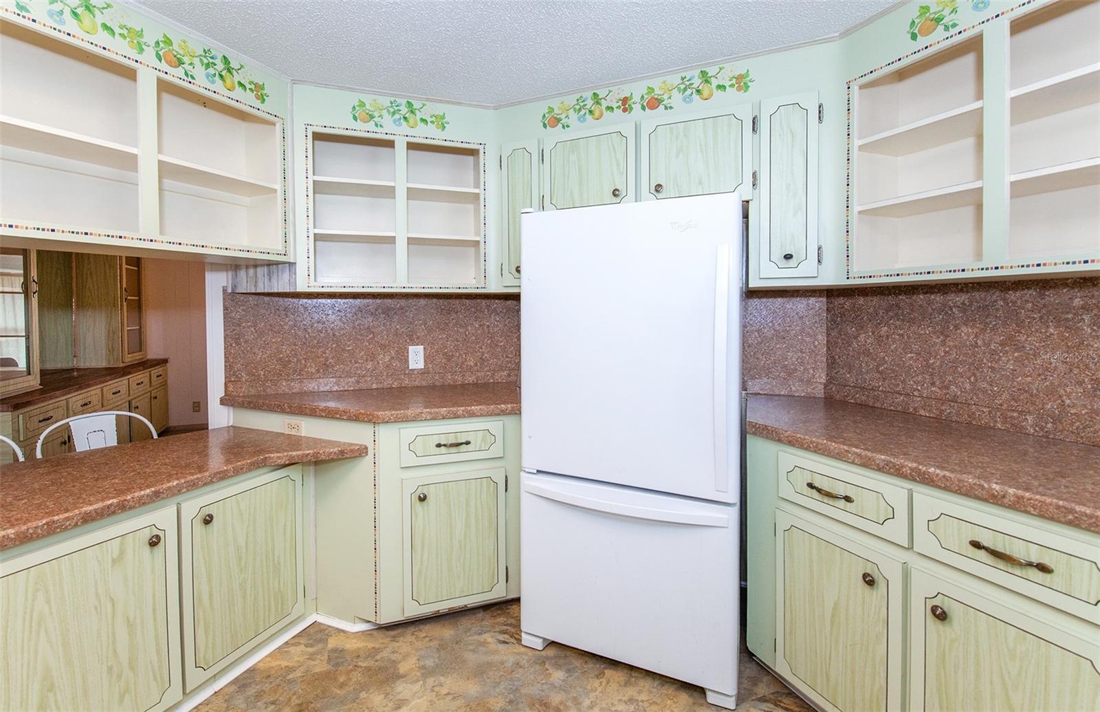878 JOLANDA CIR — photo 8