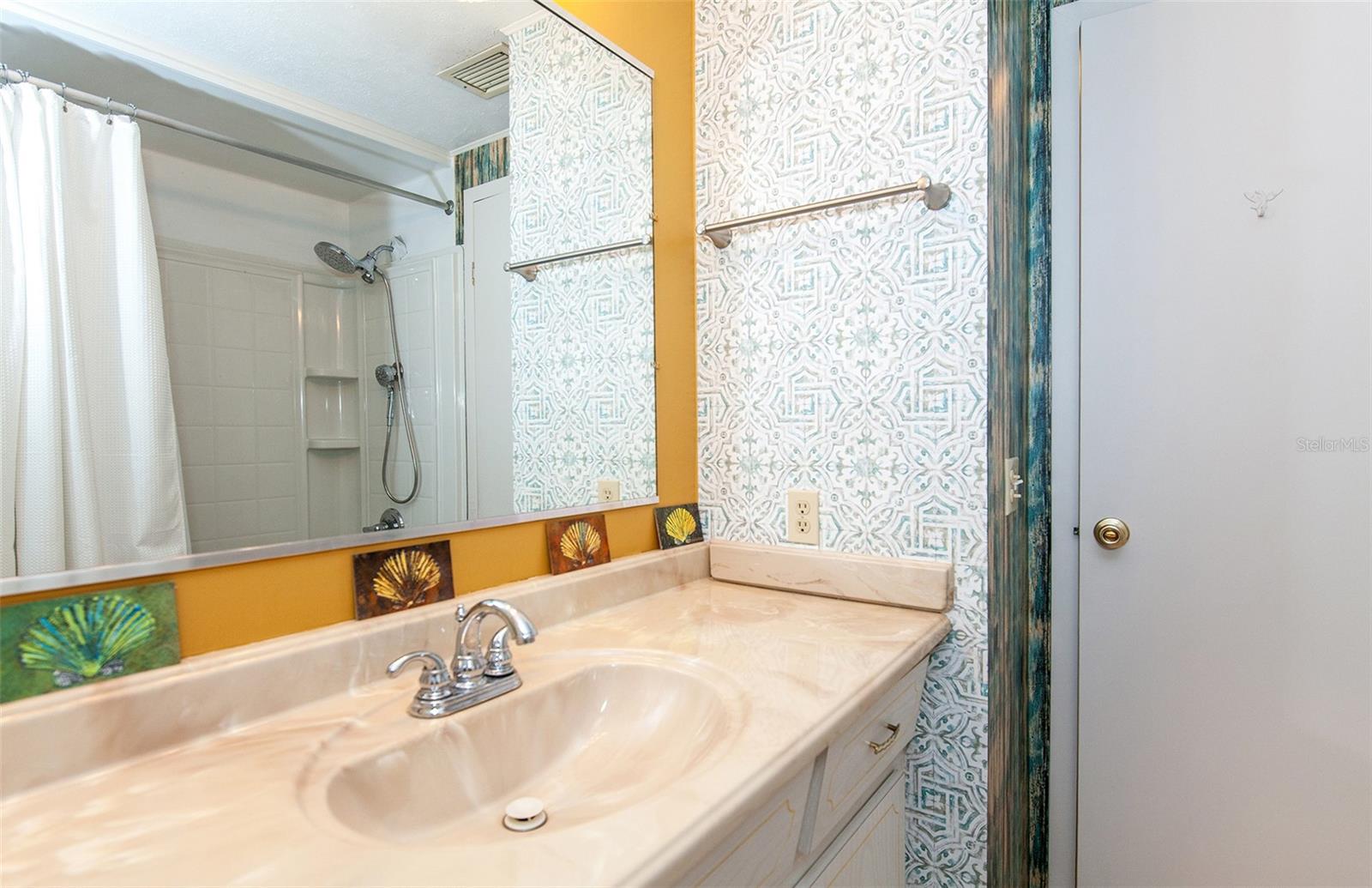 878 JOLANDA CIR — photo 24